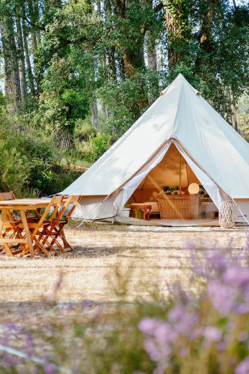 Tipi avec table extérieur Seignosse Tipi avec table extérieur Seignosse