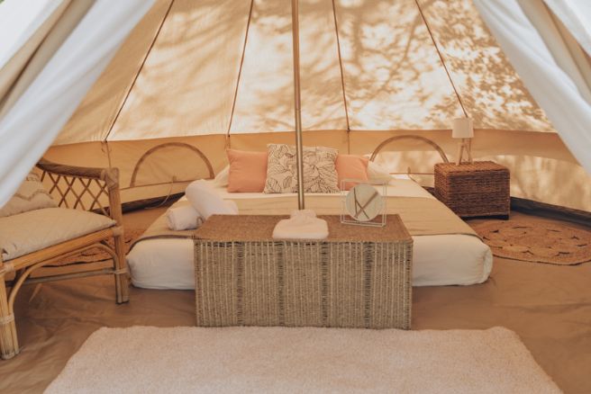 Carte cadeau tipi logement insolite couple